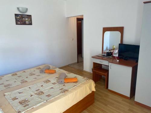 Hostal Hotel Atanasov 1