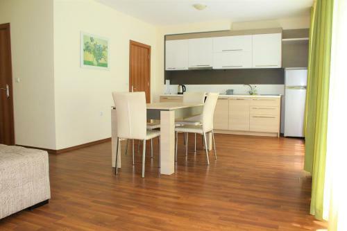 Solei Apartments