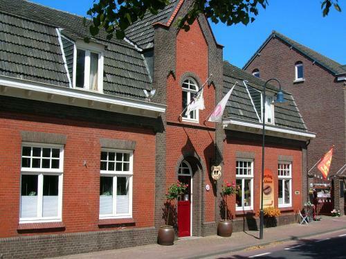 Bed & Breakfast Door & Roos