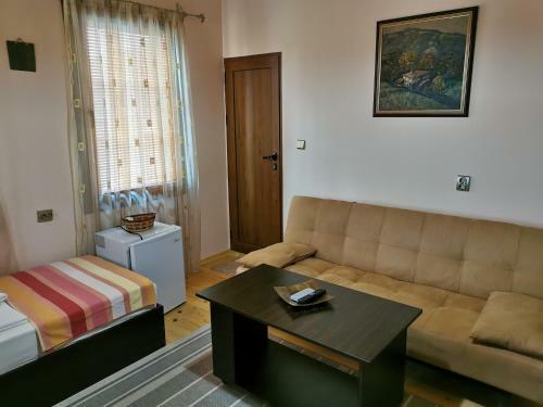 Hostal Old House