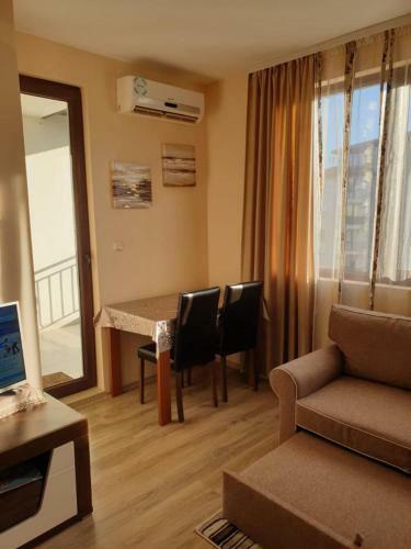 Apollon 9 Apartment