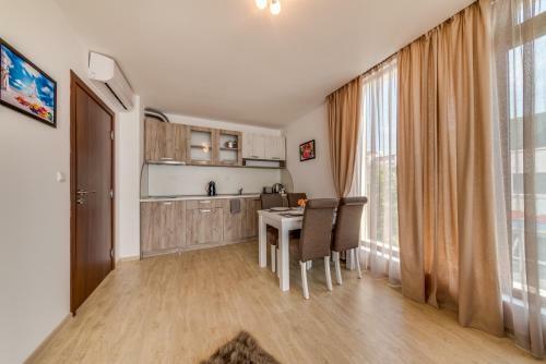 Aparthotel Apartcomplex Golden Bay