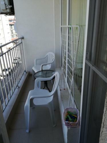 Krasi Apartments In Perla Complex