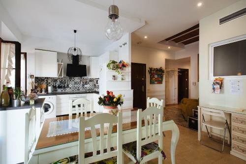 Apartamento "km Cero De Sevilla"
