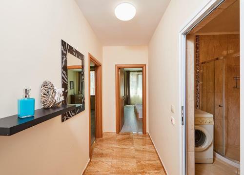 Art Apartments In Pomorie