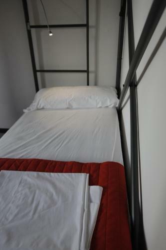 Traveller Box Hostel