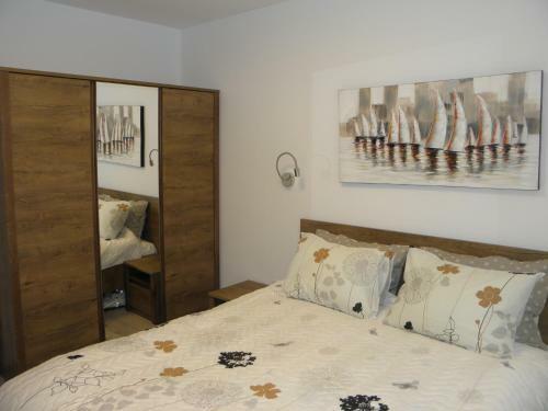 Apart Apartments