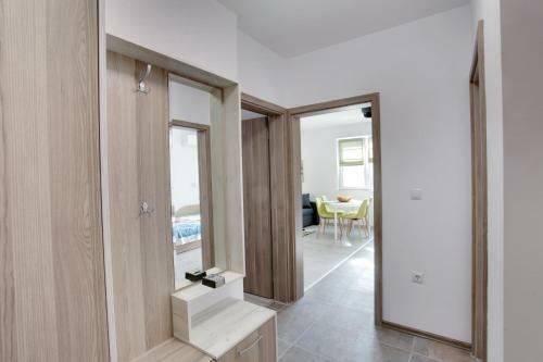 Apart Apartments