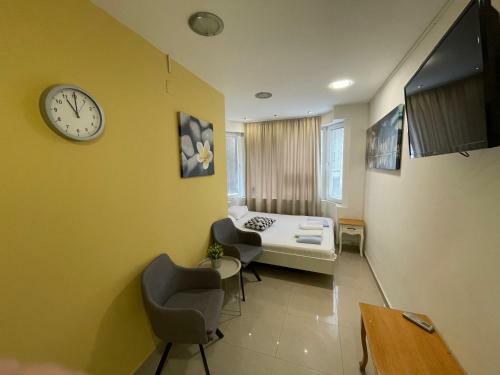 Hostal Ivo's Guest Rooms