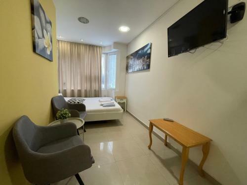 Hostal Ivo's Guest Rooms