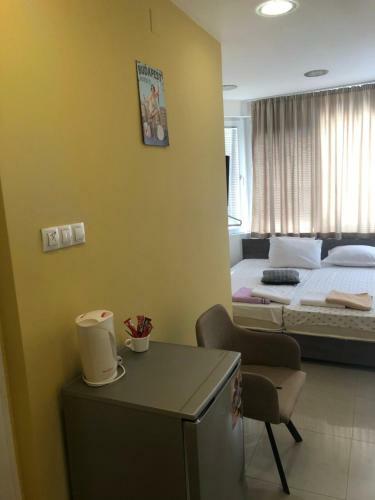 Hostal Ivo's Guest Rooms