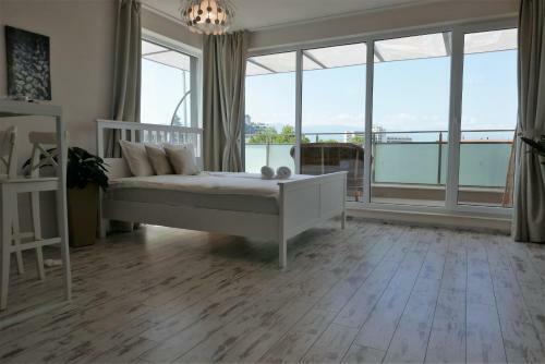 Apartamento Charmful New Flat With Hill View