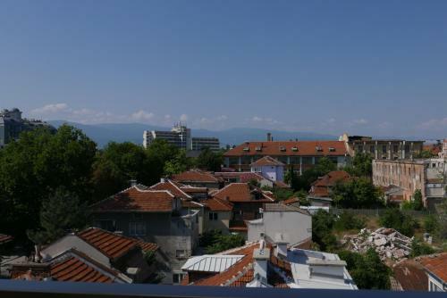 Apartamento Charmful New Flat With Hill View