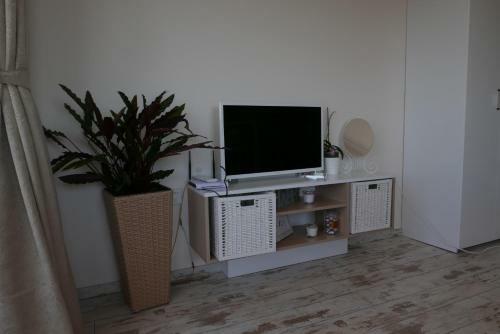 Apartamento Charmful New Flat With Hill View