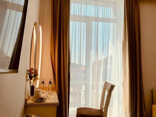Hostal Atlas House Luxury Suites
