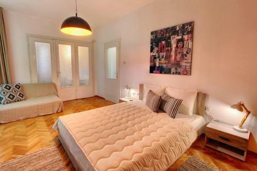 Apartamento Terrace Home - Three Bedrooms City Center
