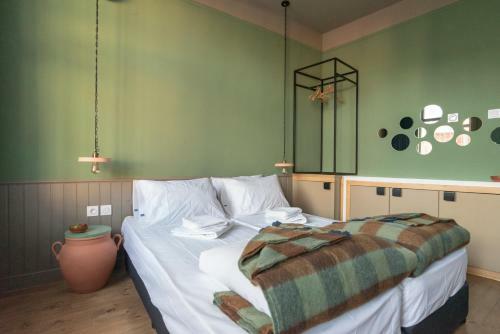 Beautiful Best Location Apartment Green Mouse