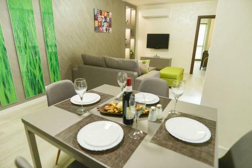 Noris Apart With Garage
