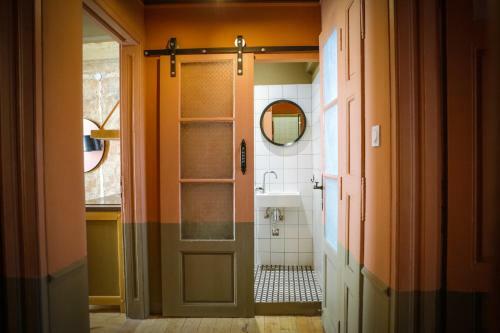 Beautiful Best Location Apartment Red Mouse