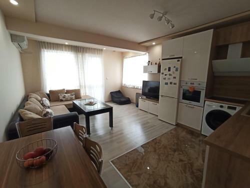 Cosy And Luxurious Apartment In Complex Korona