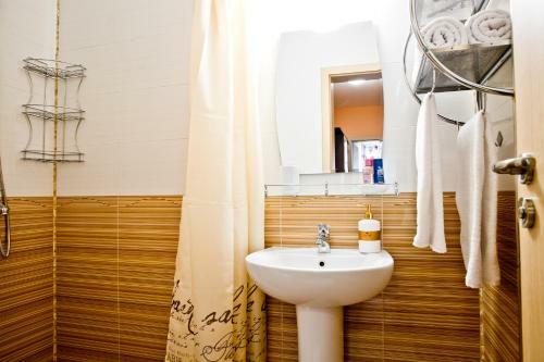 Sunflower Apartment City Center