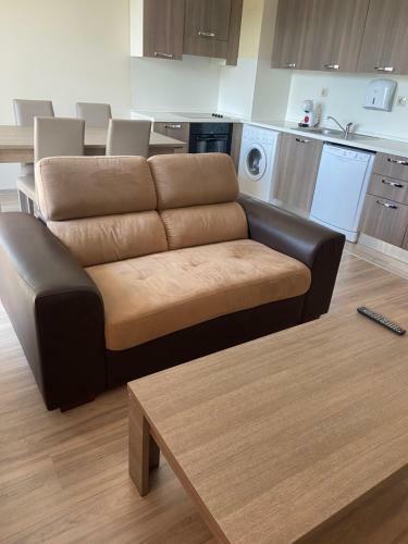 6 September Apartment