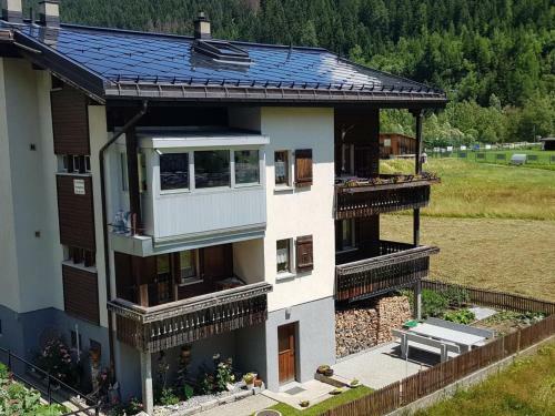 Apartment Lischa