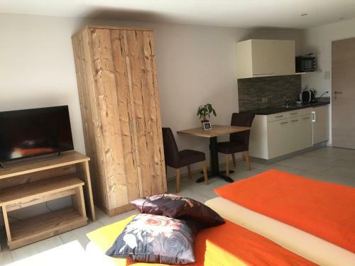 Apartment-haus Gr�nichen