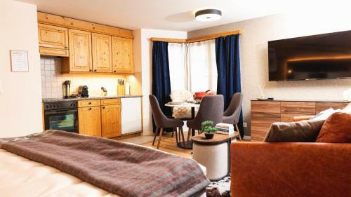 Apartamento Wunderstay Alpine 16 Chic Studio Central Location