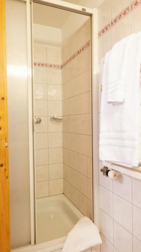 Apartamento Wunderstay Alpine 16 Chic Studio Central Location