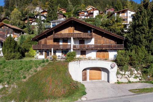 Apartamentos Bijou Ladir