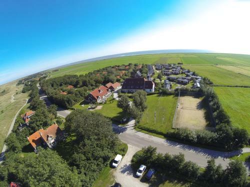 Aparthotel Terschelling Hotel Tjermel�n