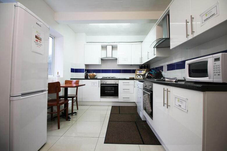 Bed & Breakfast Flexistay Sutton Aparthotel
