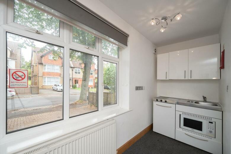 Bed & Breakfast Flexistay Sutton Aparthotel