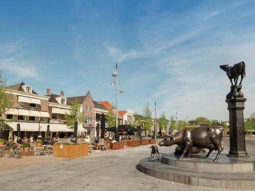 Inviting Holiday Home In Zuidoostbeemster Near Centre & Forest