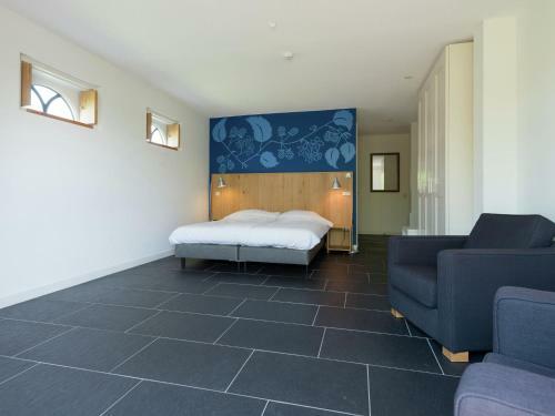 Inviting Holiday Home In Zuidoostbeemster Near Centre & Forest