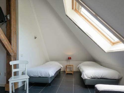 Inviting Holiday Home In Zuidoostbeemster Near Centre & Forest