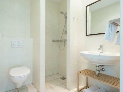 Inviting Holiday Home In Zuidoostbeemster Near Centre & Forest