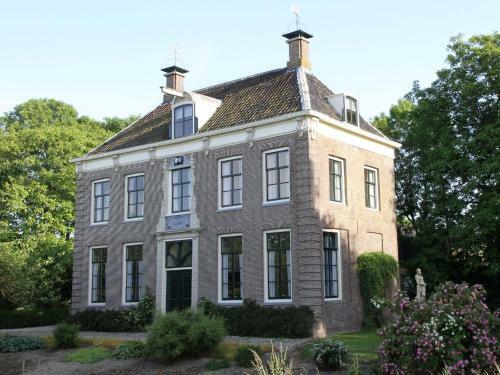 Inviting Holiday Home In Zuidoostbeemster Near Centre & Forest