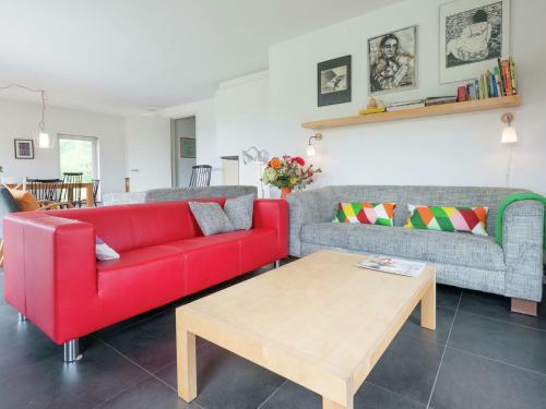 Cozy Holiday Home In Hollandscheveld With Forest Nearby