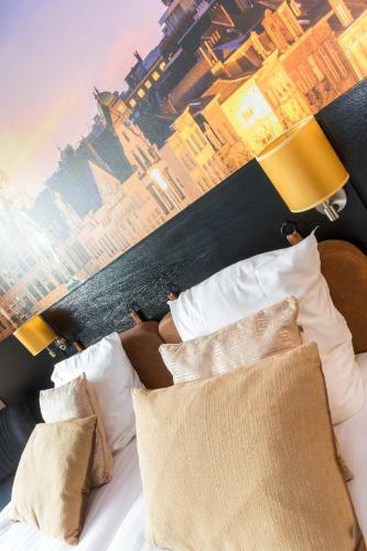 Hotel De Valk