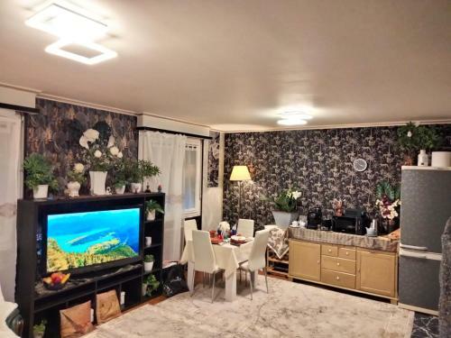 Beautiful Apartment Near Lake Geneva