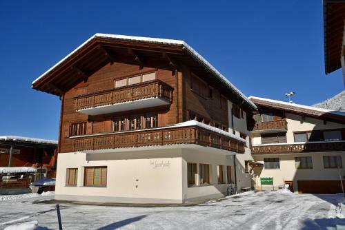 Monami Apartments Klosters, Bim Sportplatz