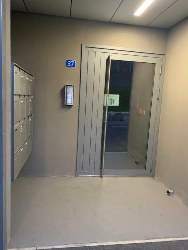 Bed & Breakfast Modern Studio With Mezzanine