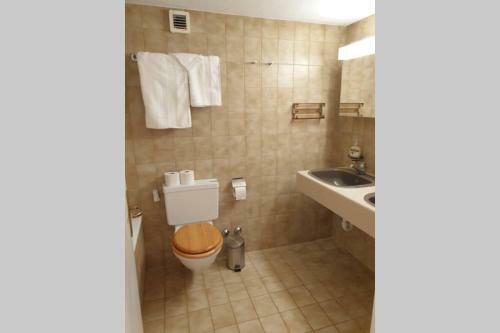 Apartment Near Laax Lake