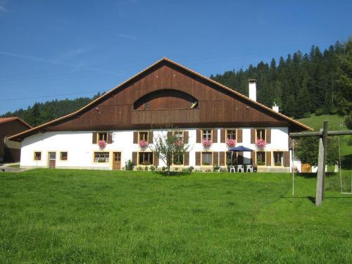 Bed & Breakfast Les Favarges 3