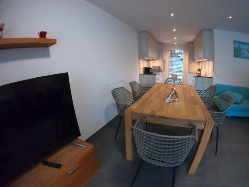 The Golf Apartments