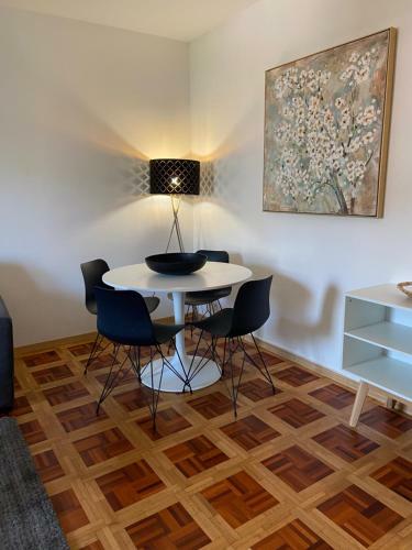 Apartamento Appartement Standing Meubl� Et Tr�s Bien Situ�