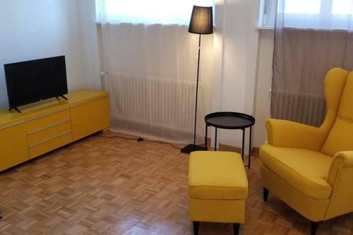 City Apartment Next Cathedral In Lausanne