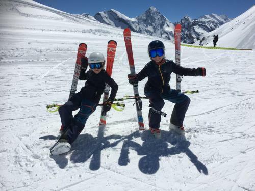 Chalet Carve - Apartments Eiger, Moench And Jungfrau